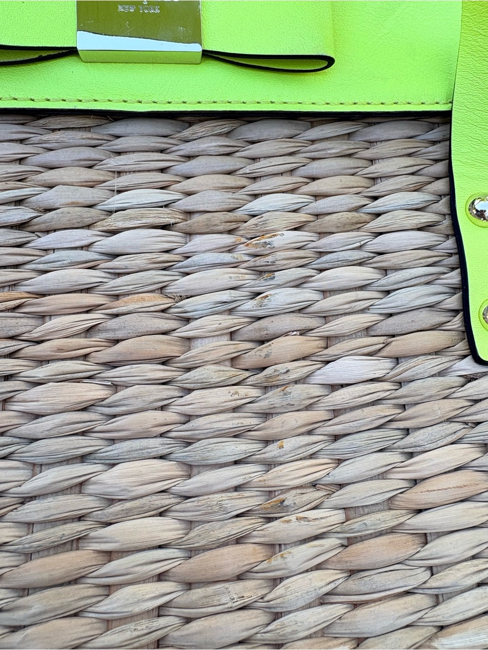 Kate Spade EUC Lime Tote Bag with Bow Accent - Picture 15 of 15